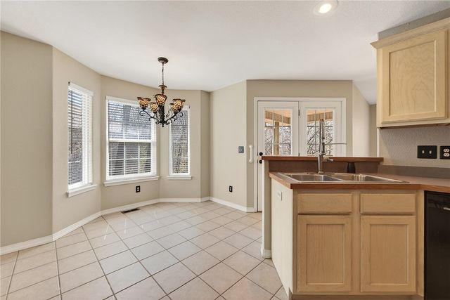 16 Appleby Lane, Bella Vista, AR 72715