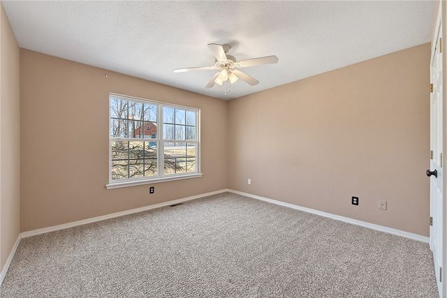 16 Appleby Lane, Bella Vista, AR 72715