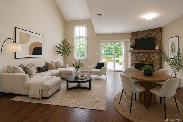 3 Pidgeon Court, Manorville, NY 11949