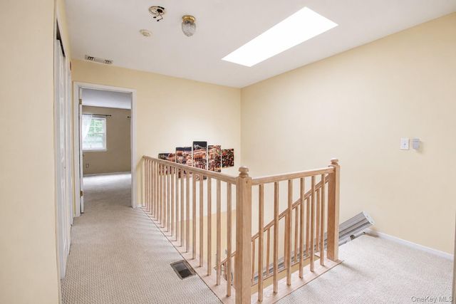 3 Pidgeon Court, Manorville, NY 11949