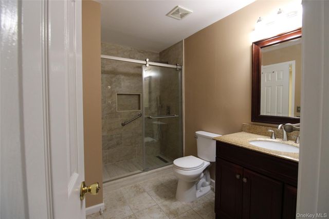 3 Pidgeon Court, Manorville, NY 11949