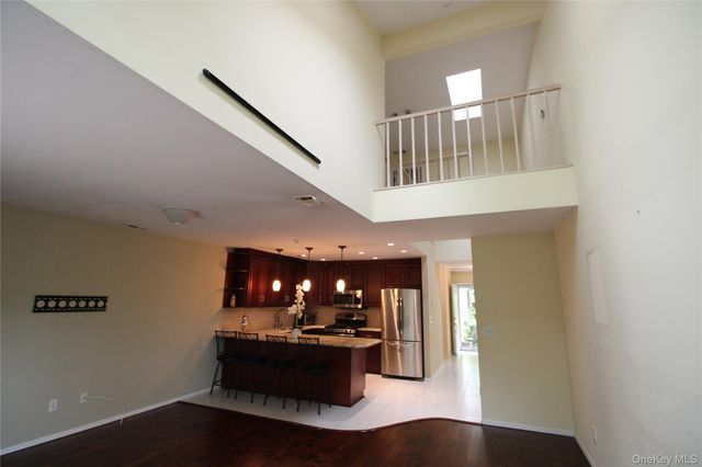 3 Pidgeon Court, Manorville, NY 11949