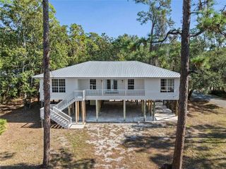 610 General Gaines Place, Dauphin Island, AL 36528