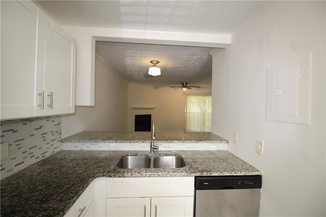 4031 Bayside Circle, Atlanta, GA 30340