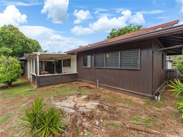 313 Anolani Street, Honolulu, HI 96821