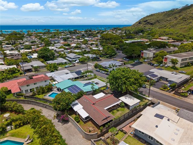 313 Anolani Street, Honolulu, HI 96821