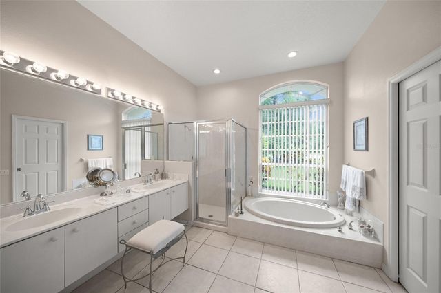 7718 SILVER BELL DRIVE, Sarasota, FL 34241