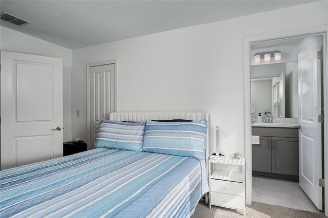 6253 WHETSTONE COURT, Palmetto, FL 34221