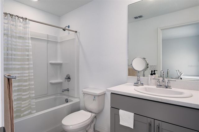 6253 WHETSTONE COURT, Palmetto, FL 34221