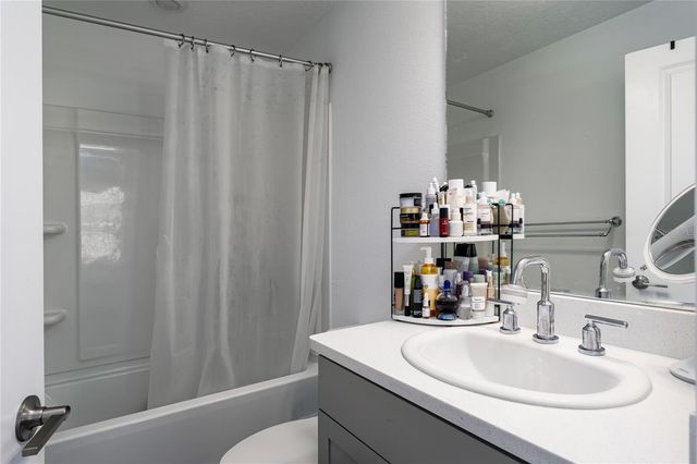 6253 WHETSTONE COURT, Palmetto, FL 34221