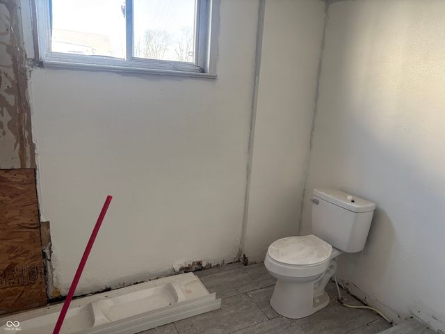 1518 S G Street, Elwood, IN 46036