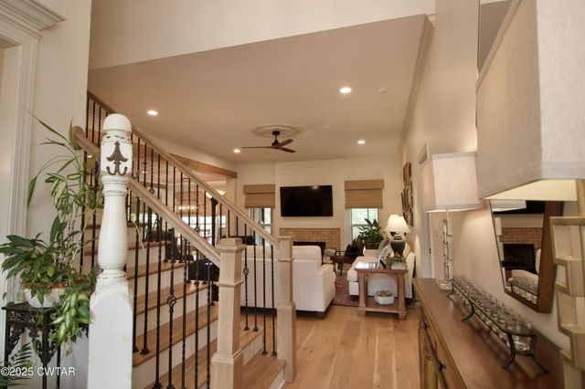 15 Morris Moore Dr, Humboldt, TN 38343