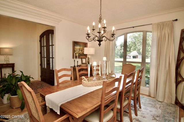 15 Morris Moore Dr, Humboldt, TN 38343