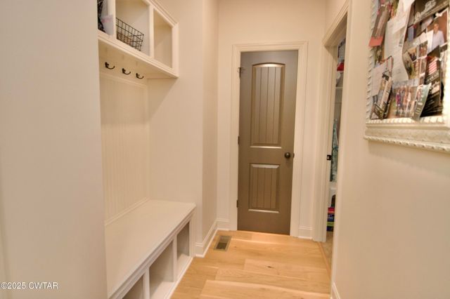 15 Morris Moore Dr, Humboldt, TN 38343