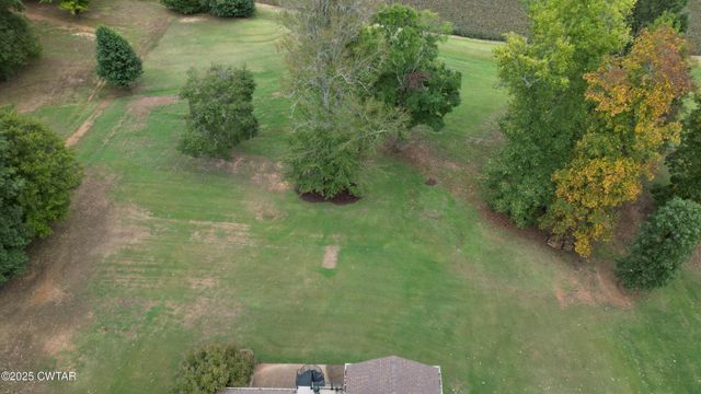 15 Morris Moore Dr, Humboldt, TN 38343