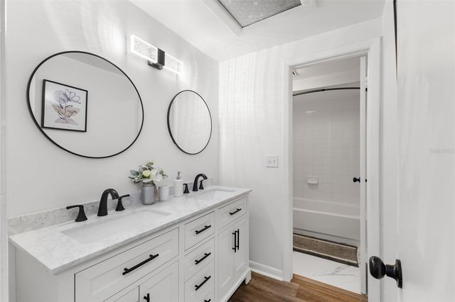 7801 GREENSHIRE DRIVE, Tampa, FL 33634