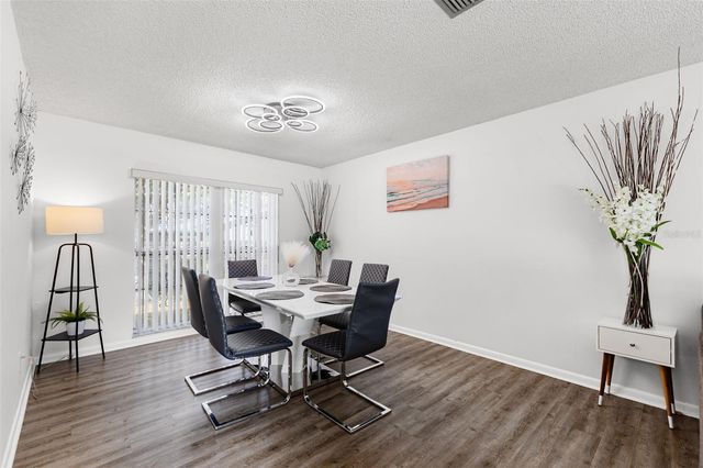 7801 GREENSHIRE DRIVE, Tampa, FL 33634