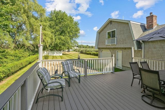 19 Keller Avenue, Swansea, MA 02777