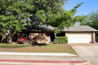 532 Irene Street, Burleson, TX 76028