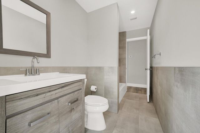 2164 NE 63RD Court, Fort Lauderdale, FL 33308