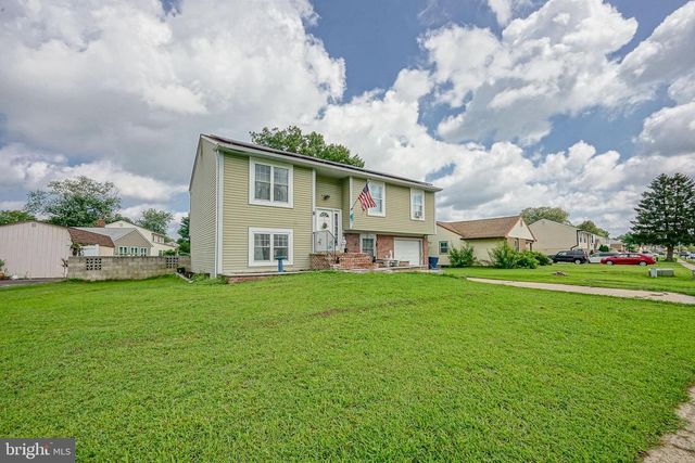 63 AVERY DR, Williamstown, NJ 08094