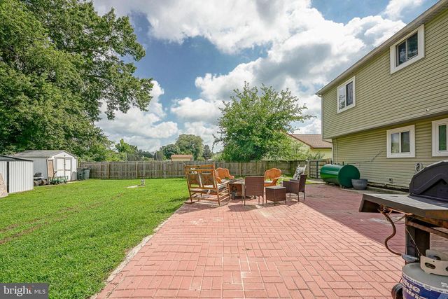 63 AVERY DR, Williamstown, NJ 08094