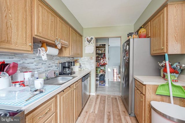 63 AVERY DR, Williamstown, NJ 08094