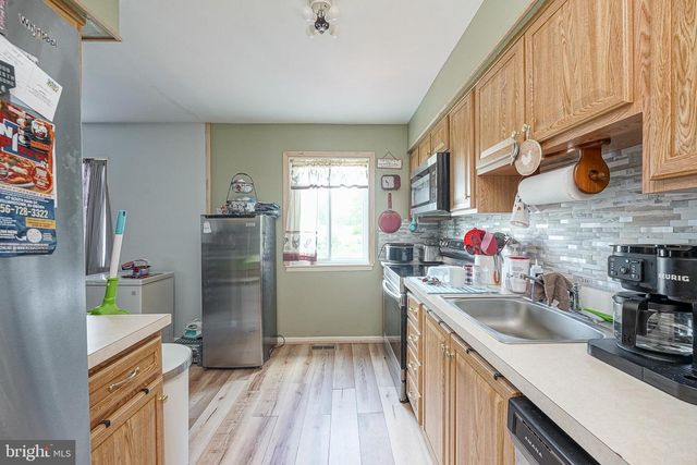 63 AVERY DR, Williamstown, NJ 08094