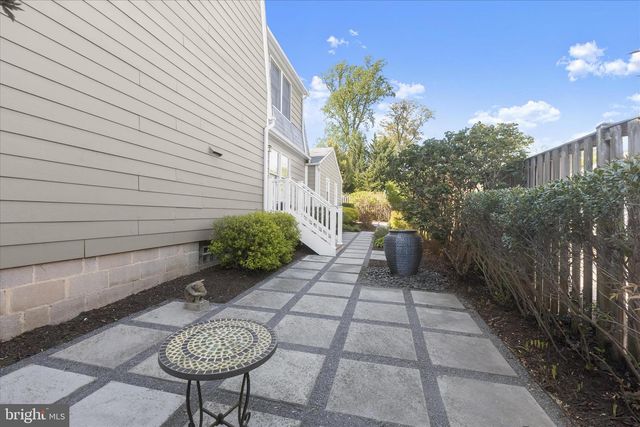 1504 IVANHOE AVE, Baltimore, MD 21228
