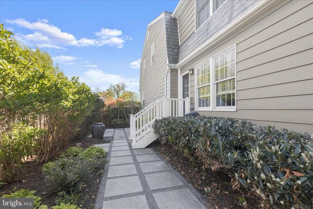 1504 IVANHOE AVE, Baltimore, MD 21228