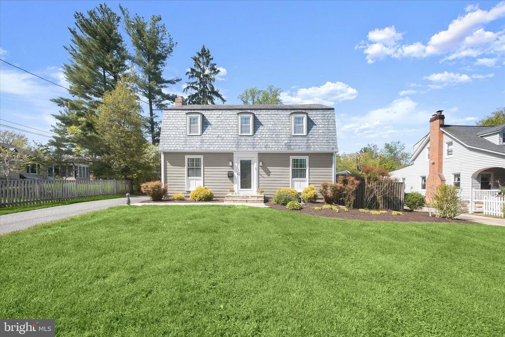 1504 IVANHOE AVE, Baltimore, MD 21228