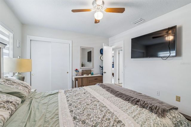 530 JULIE LANE, Brandon, FL 33511