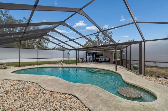 530 JULIE LANE, Brandon, FL 33511