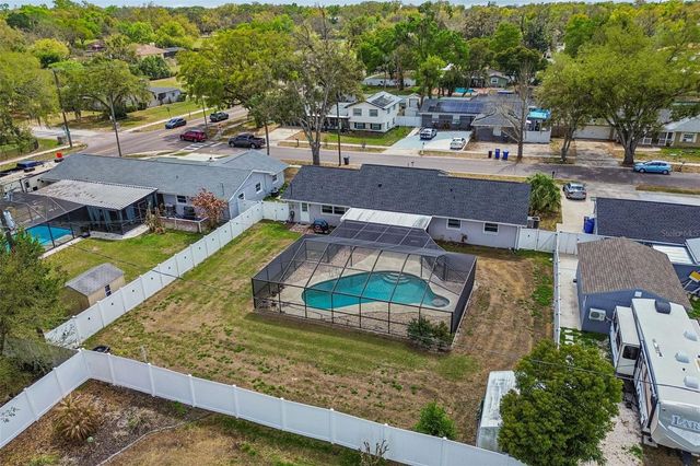 530 JULIE LANE, Brandon, FL 33511