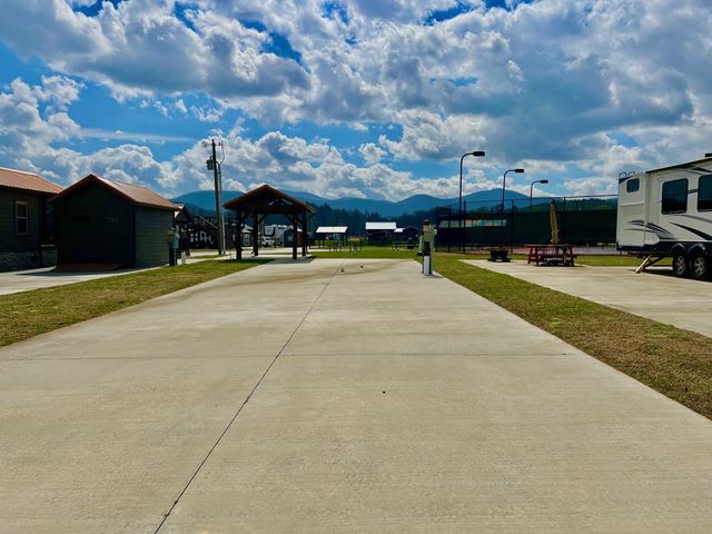 201 Foggy Mountain Road, Blairsville, GA 30512