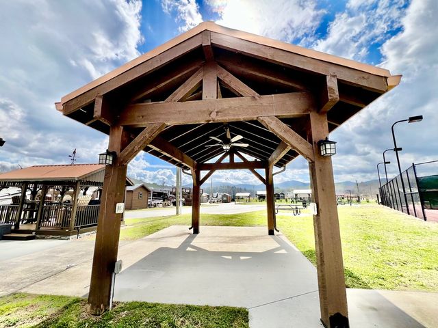 201 Foggy Mountain Road, Blairsville, GA 30512