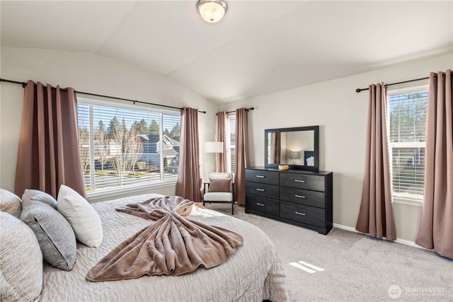 32898 Pine Avenue SE, Black Diamond, WA 98010