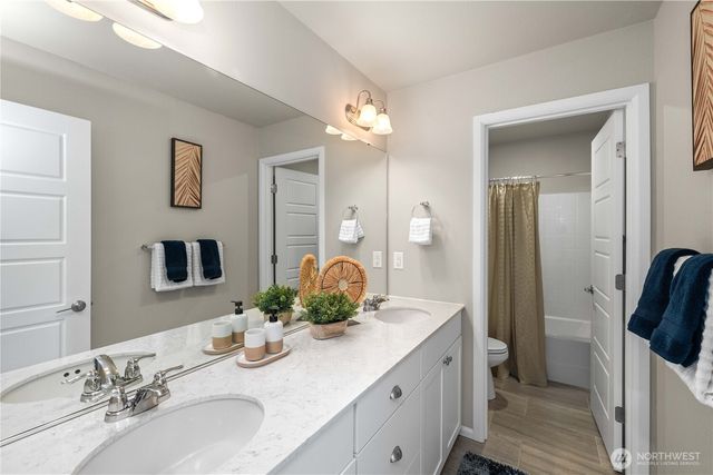 32898 Pine Avenue SE, Black Diamond, WA 98010