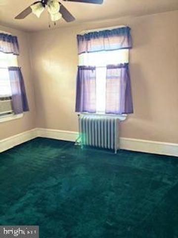 8 ILLINOIS AVE, Burlington, NJ 08016