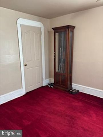 8 ILLINOIS AVE, Burlington, NJ 08016