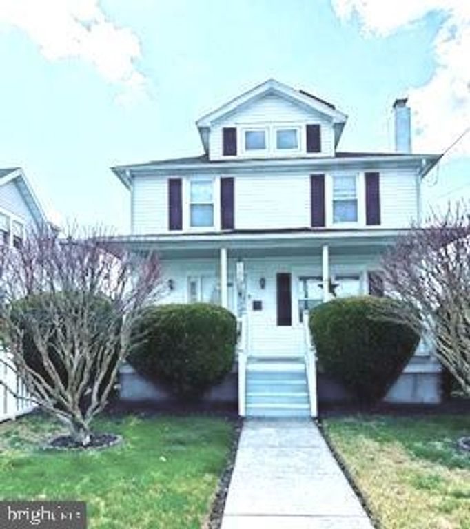 8 ILLINOIS AVE, Burlington, NJ 08016