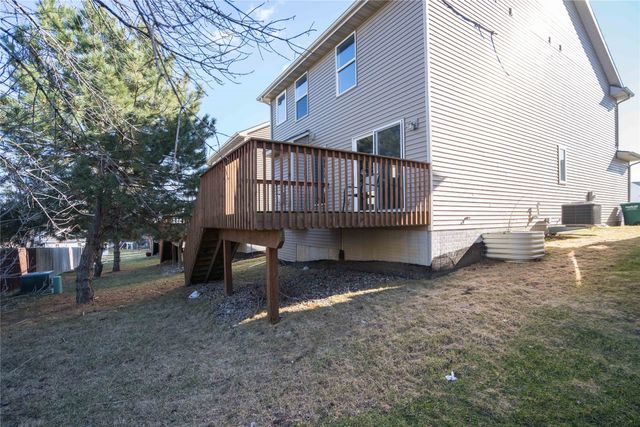 303 Marie Avenue, Norwalk, IA 50211