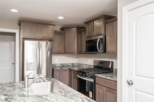 303 Marie Avenue, Norwalk, IA 50211