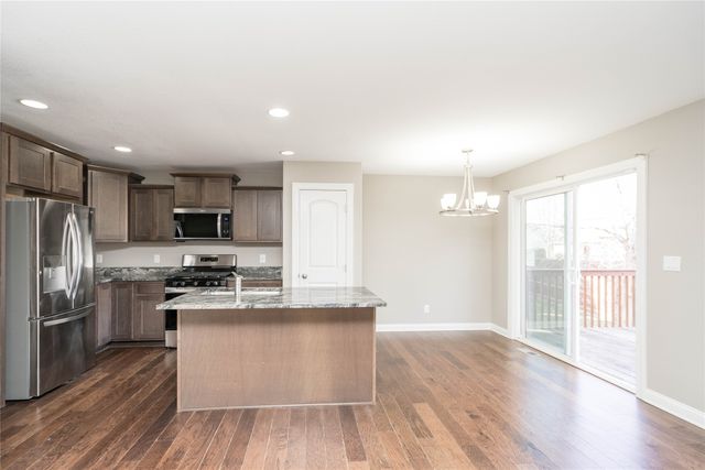 303 Marie Avenue, Norwalk, IA 50211