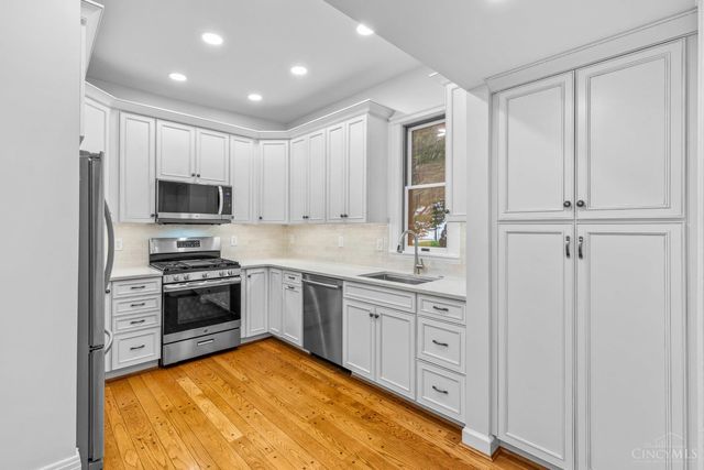 3449 Berry Avenue, Cincinnati, OH 45208