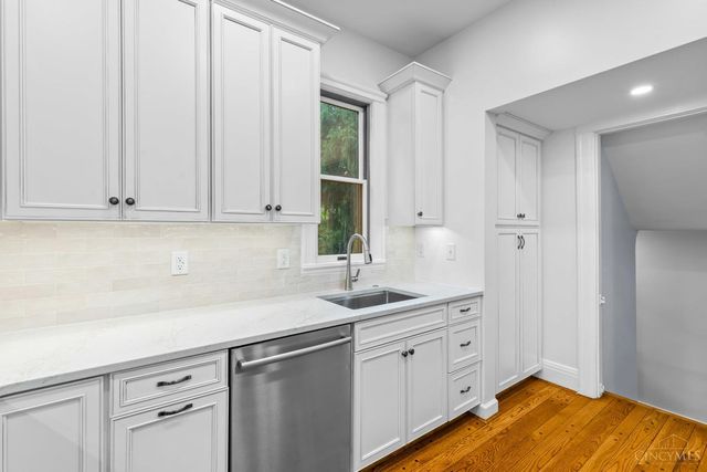 3449 Berry Avenue, Cincinnati, OH 45208