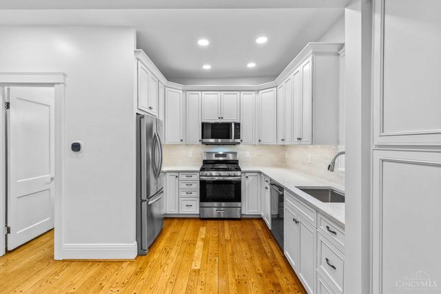 3449 Berry Avenue, Cincinnati, OH 45208