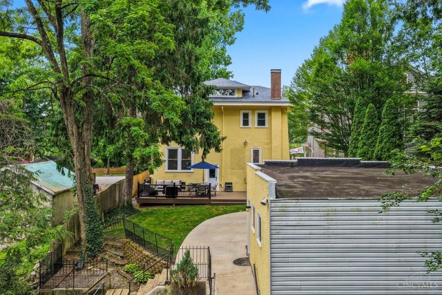 3449 Berry Avenue, Cincinnati, OH 45208