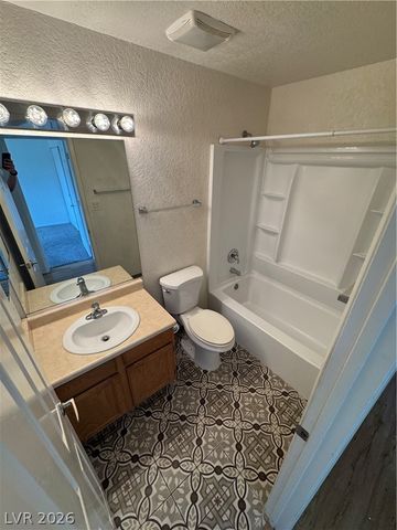 5050 South Rainbow Boulevard 203, Las Vegas, NV 89118