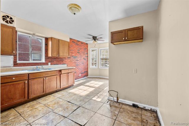 11035 Worden Street, Detroit, MI 48224